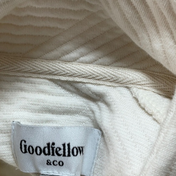 Goodfellow & Co  Men's Quilted Snap Pullover
Sweatshirt Ivory Various Sizes - Picture 9 of 13